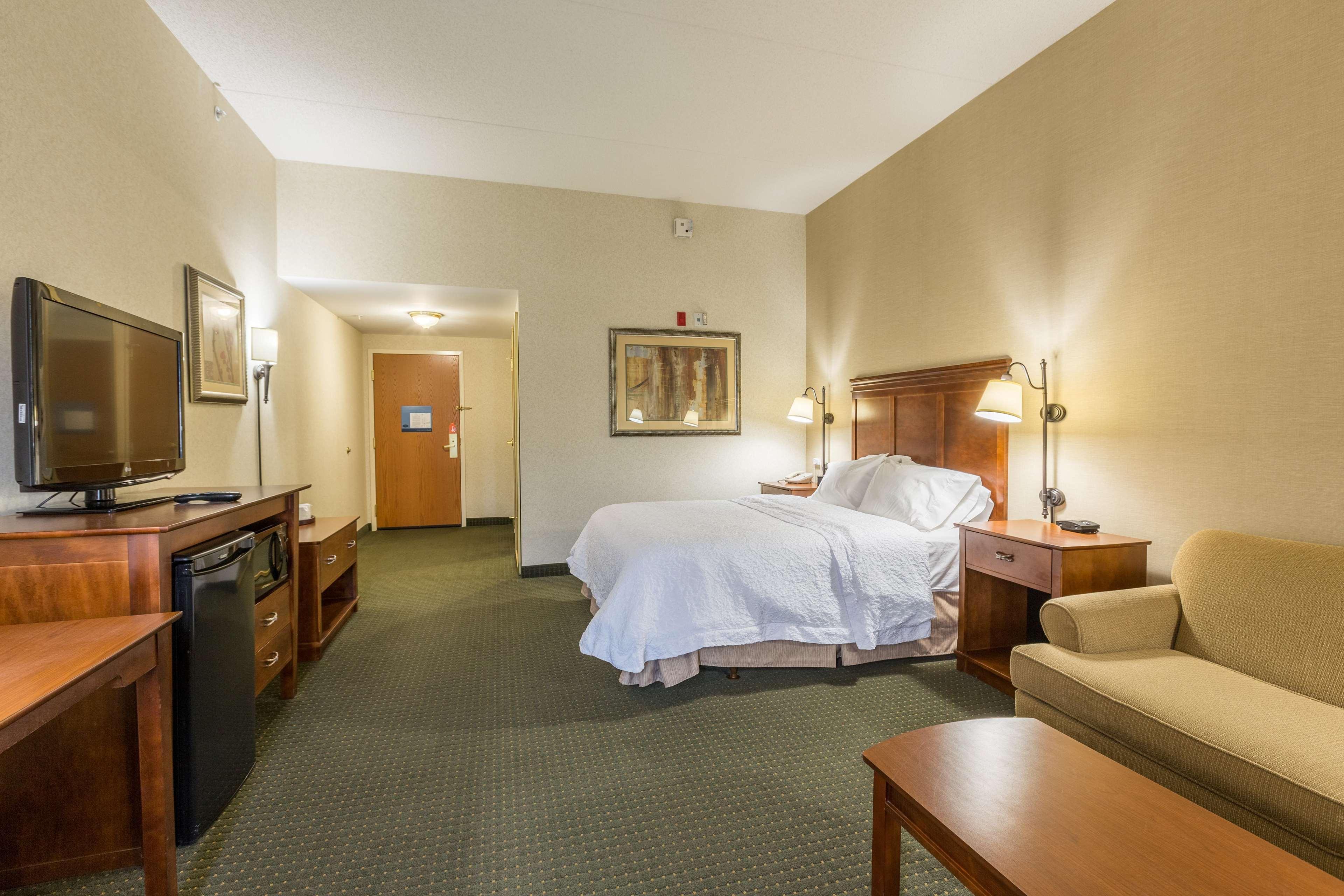 Hampton Inn Sidney Экстерьер фото
