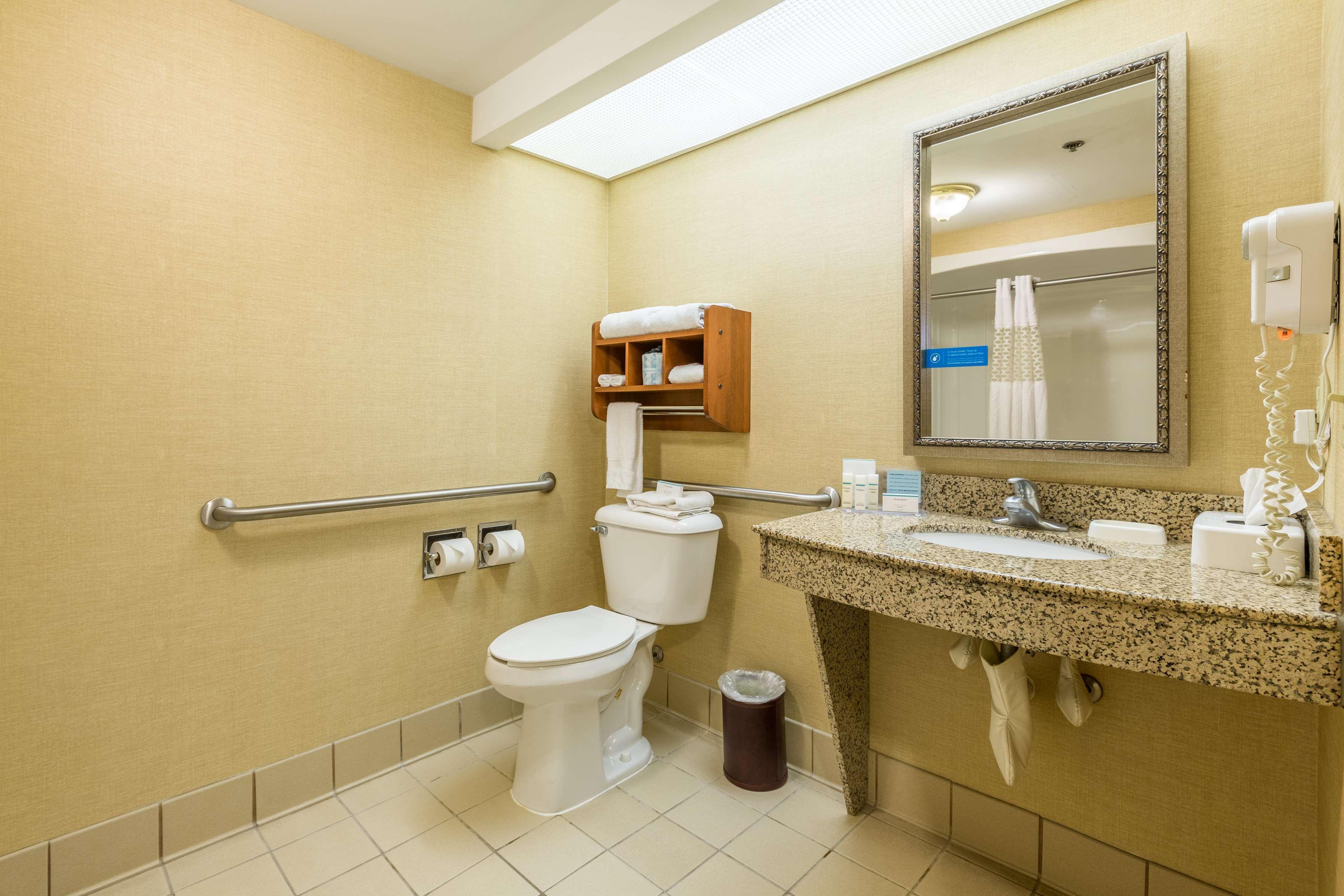 Hampton Inn Sidney Экстерьер фото
