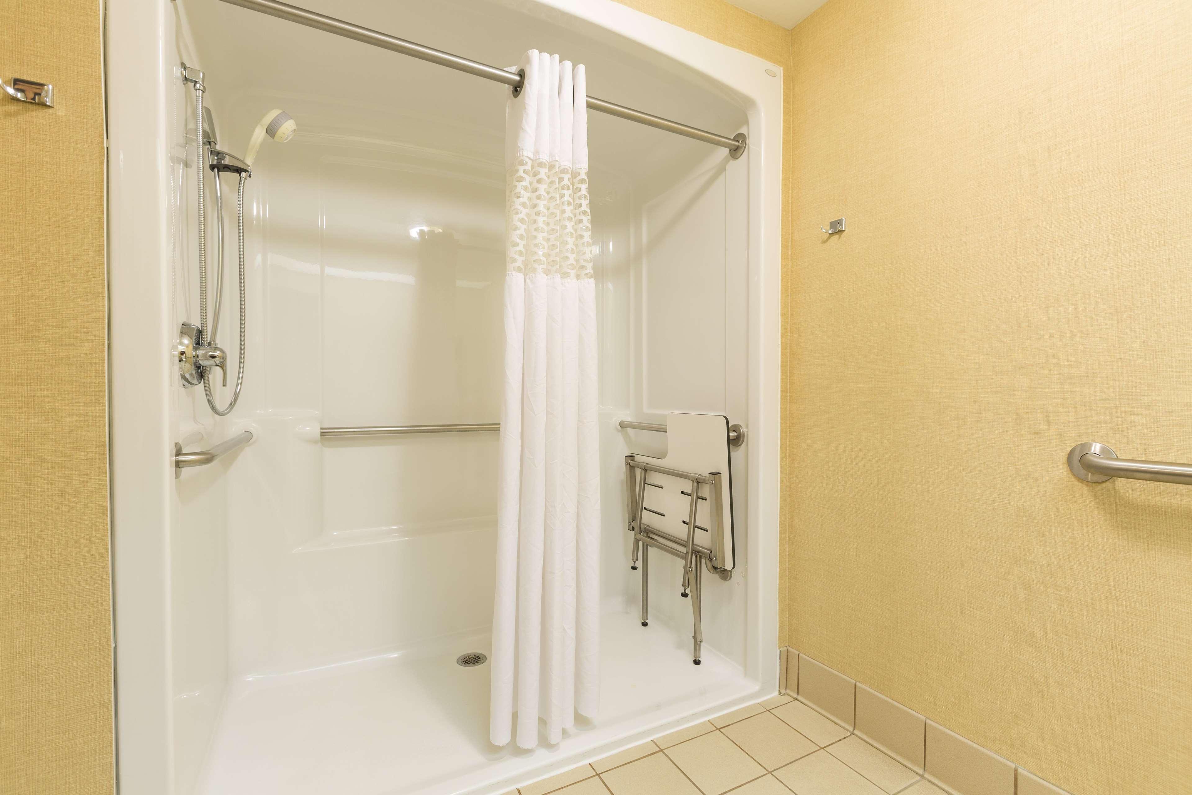 Hampton Inn Sidney Экстерьер фото