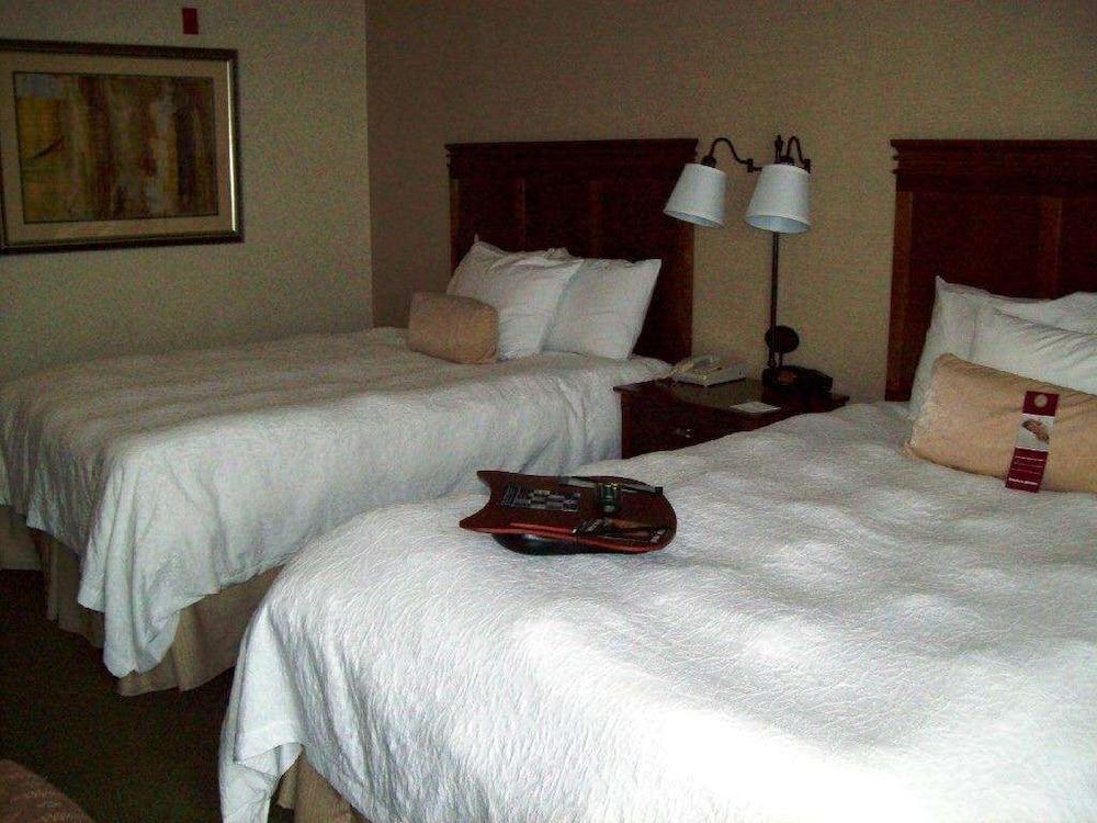 Hampton Inn Sidney Экстерьер фото